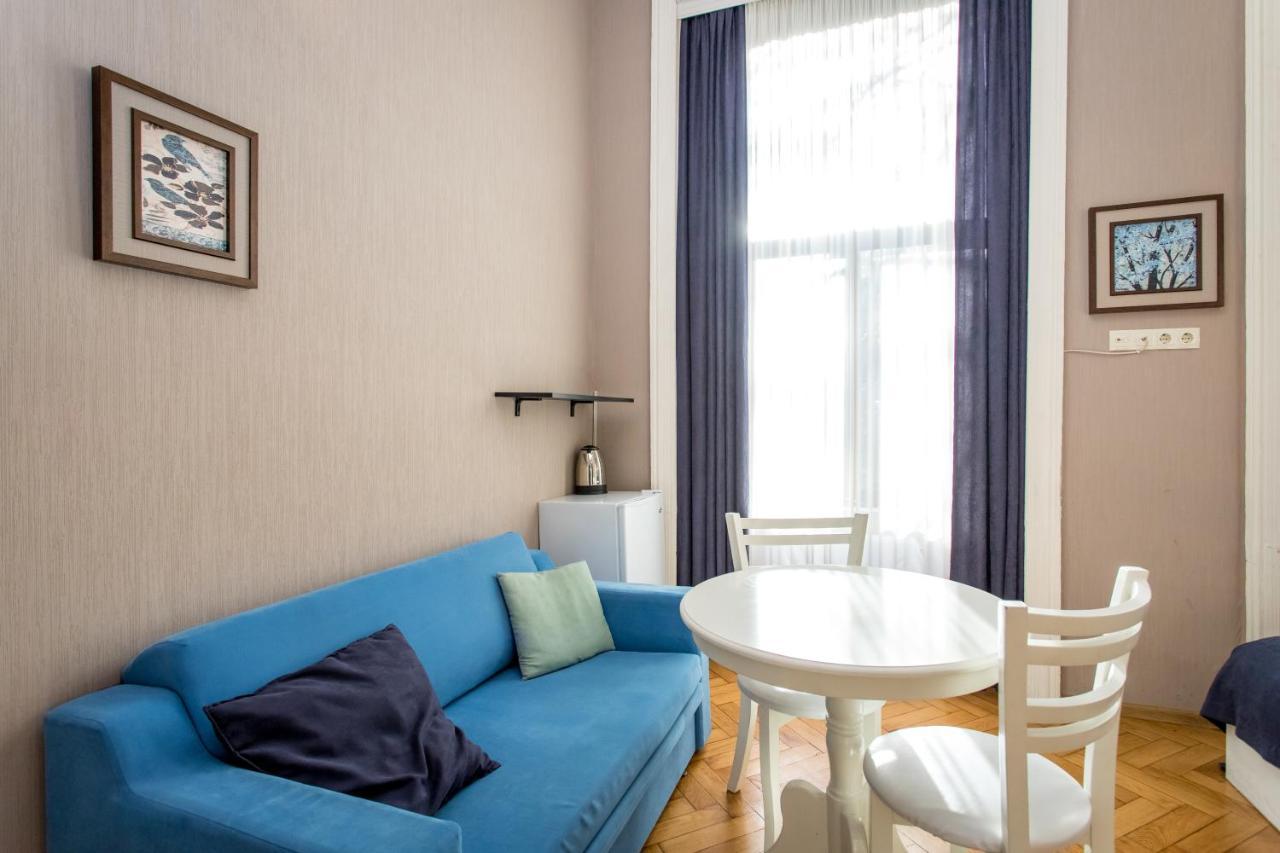 Hb Apartments Mari Brose Тбилиси Экстерьер фото