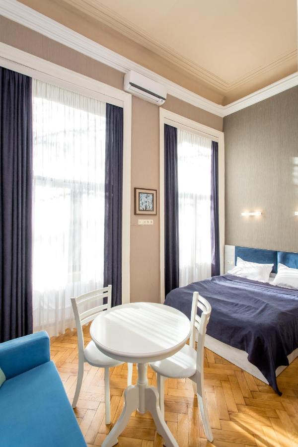 Hb Apartments Mari Brose Тбилиси Экстерьер фото