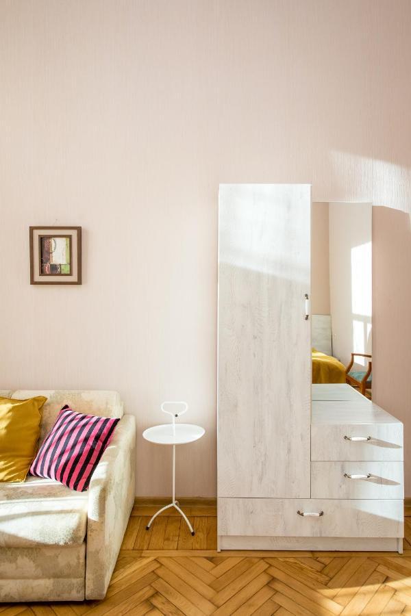 Hb Apartments Mari Brose Тбилиси Экстерьер фото
