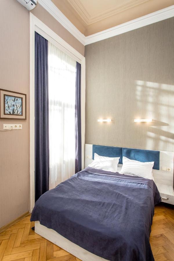 Hb Apartments Mari Brose Тбилиси Экстерьер фото