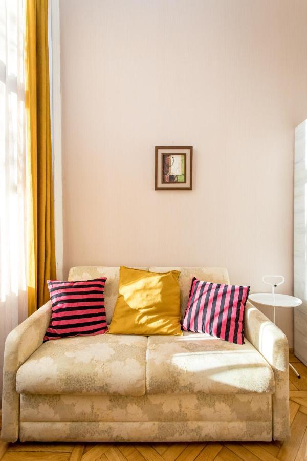 Hb Apartments Mari Brose Тбилиси Экстерьер фото