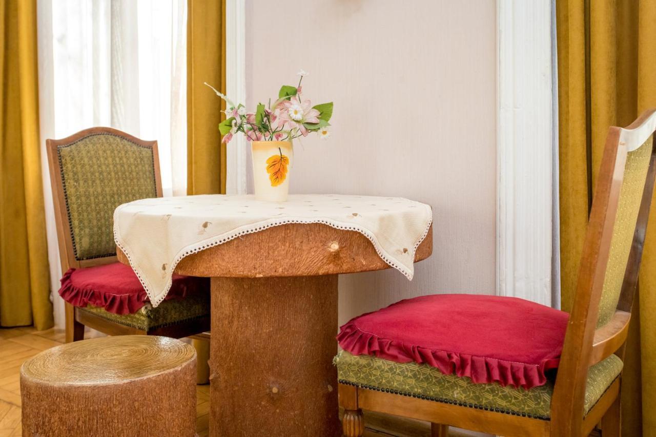Hb Apartments Mari Brose Тбилиси Экстерьер фото
