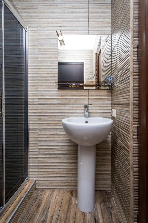 Hb Apartments Mari Brose Тбилиси Экстерьер фото