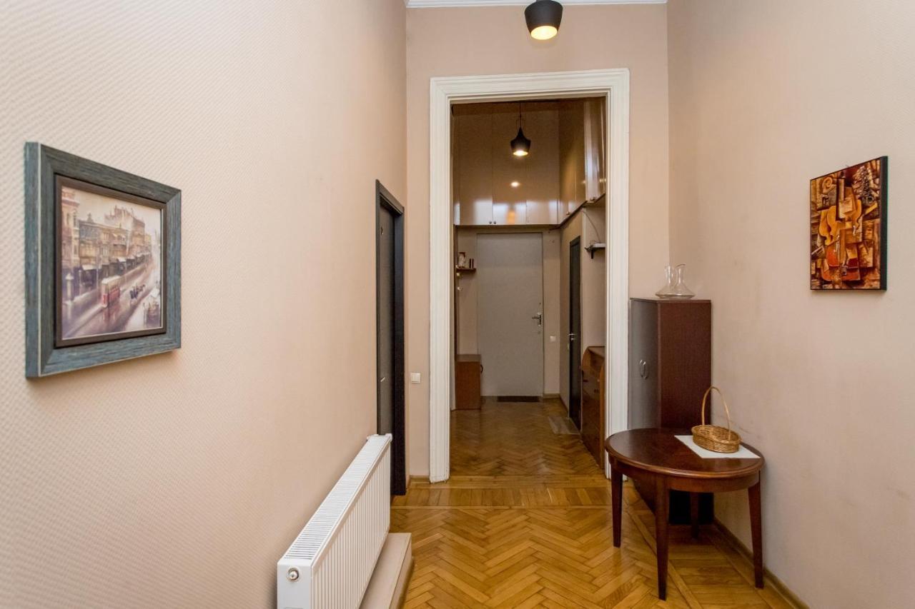 Hb Apartments Mari Brose Тбилиси Экстерьер фото